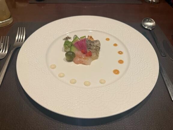 初めてで緊張してます…