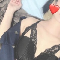 宇井なるみ