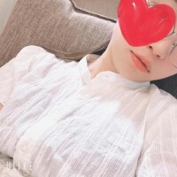 小春ひより