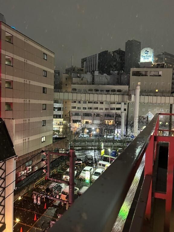 明日??