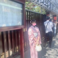 これで浅草行ったら観光客に写真撮られまくったりスマホ奪われたりしてトラウマ