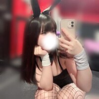 おしりぺちぺち?