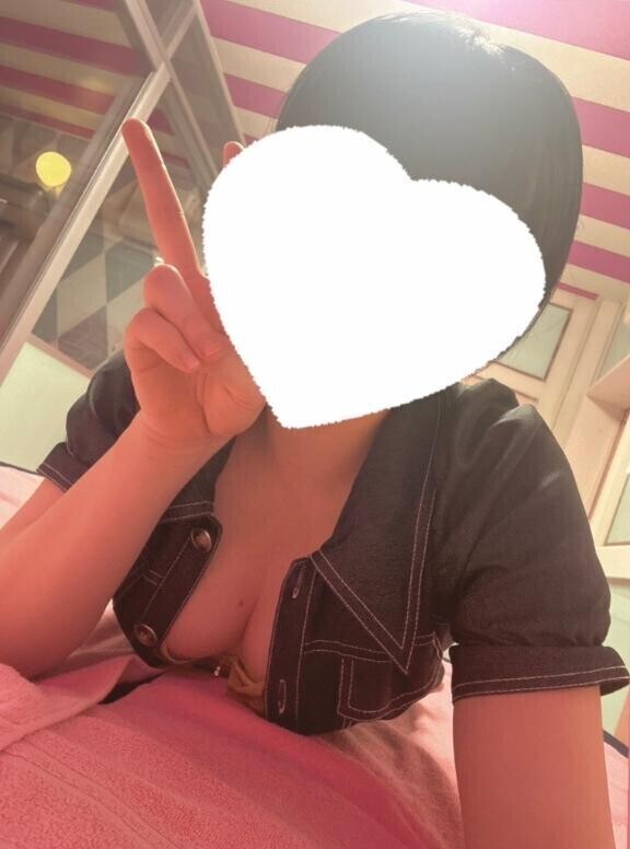 この服パイパイ苦しい