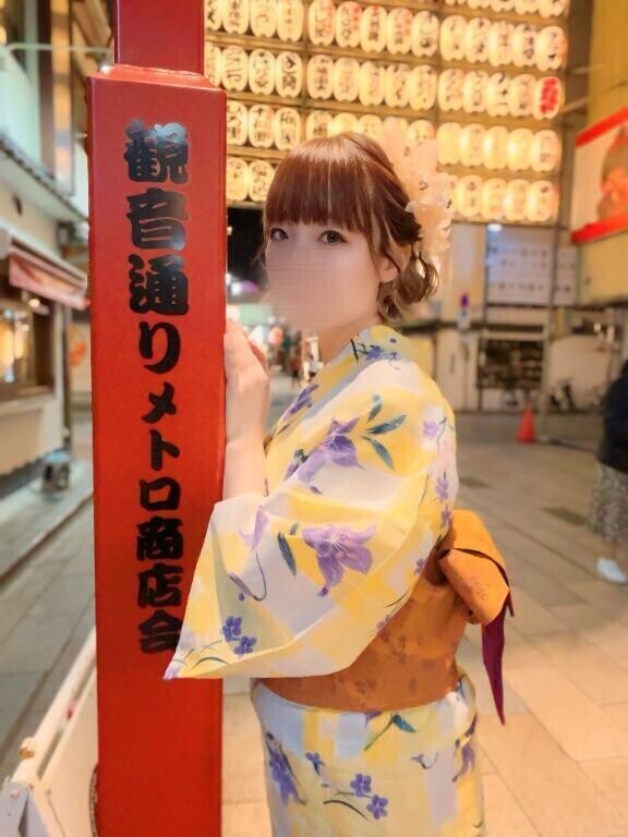 ‎🤍夜のベッドには危険が···🔞