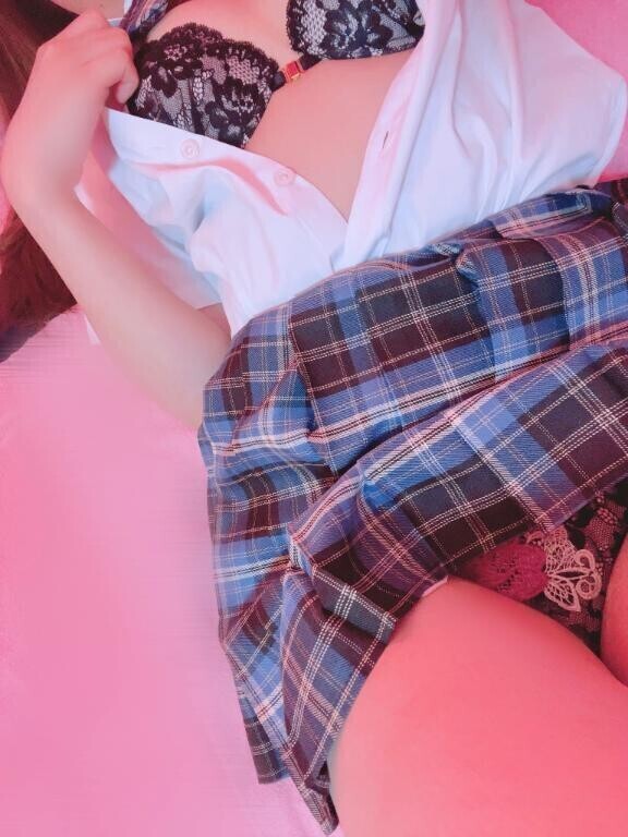 見て欲しいな…？