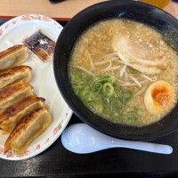 めい