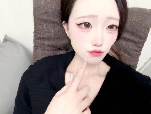 💙: ぺろぺろしたい👅❤︎