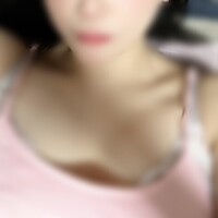 |ω•)ﾁﾗｯ