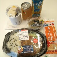 今日は豚の生姜焼き🐷🥢