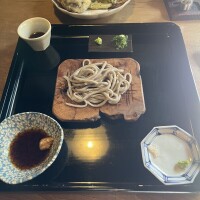 新垣