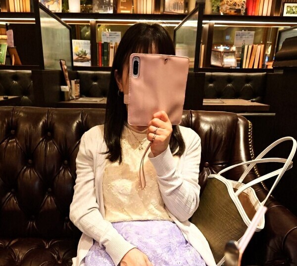 ソファーから立ち上がれない…