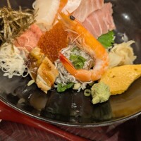もぐもぐ