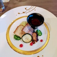 豚です🐷