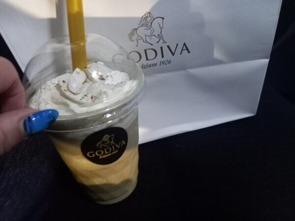 GODIVA🍫