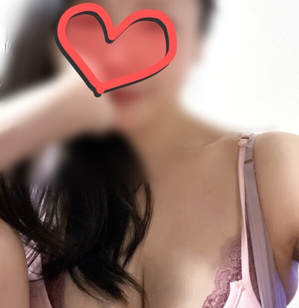 ⸜( * ॑꒳ ॑*)⸝