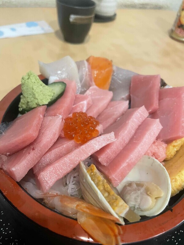 海鮮丼🐠
