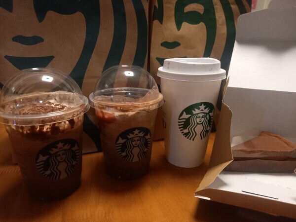スタバ☕😌✨