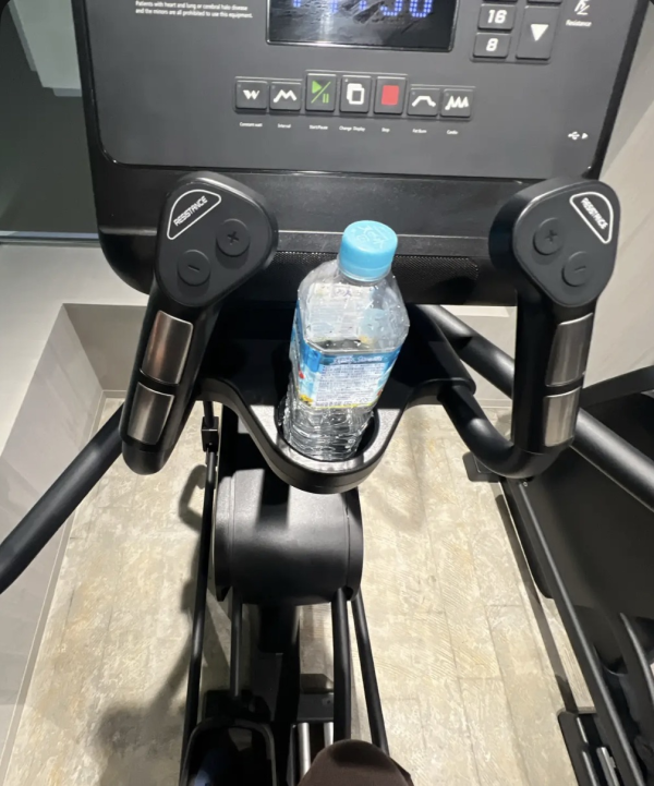 (*´︶`*)♡Thanks!