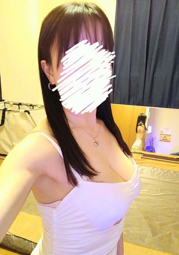 日・月・木で出勤してます✨