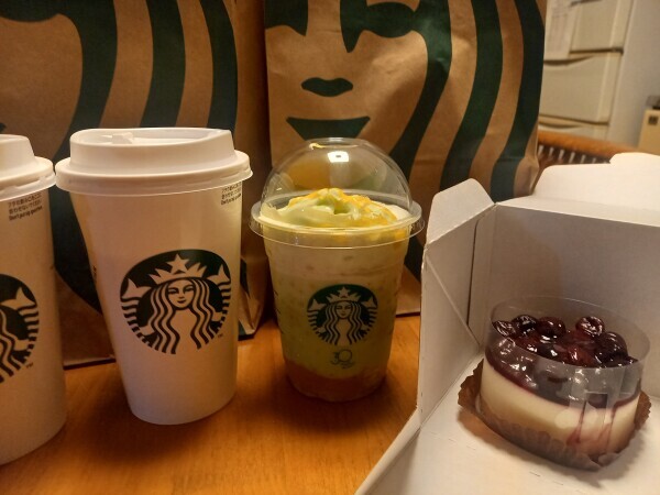 スタバ☕😌✨🍈