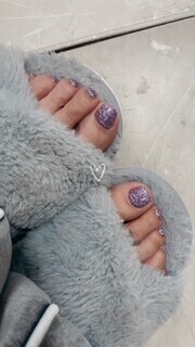💜💅🏻🪽🫧