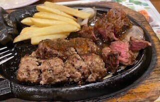 おにくっ🍖