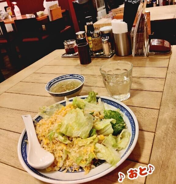 E様、いつも♪おと♪に オススメのご飯教えて下さって ありがとうございます!!