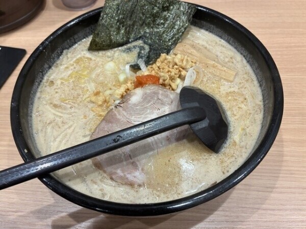 なんだか