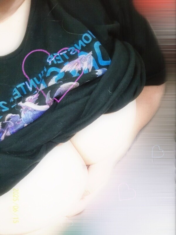 ﾋﾞｯｼｮﾘ…