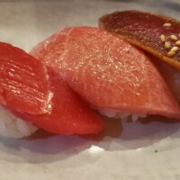 マッ○もお寿司?も大好きです?
