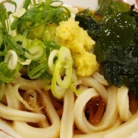 ありがとうございます??今日のお昼は何にしようかなぁ？