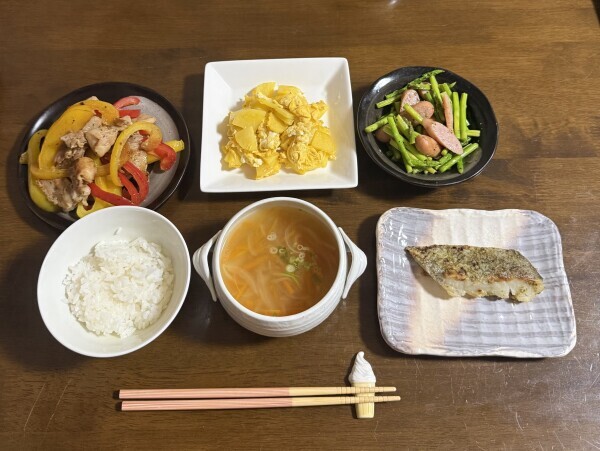 今日の夕飯は多国籍♪
