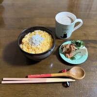 ちょっと遅めの朝ごはん???