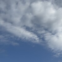 下弦の月に、少しだけ心を軽く?