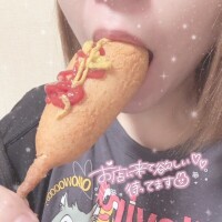 高柳ゆみ