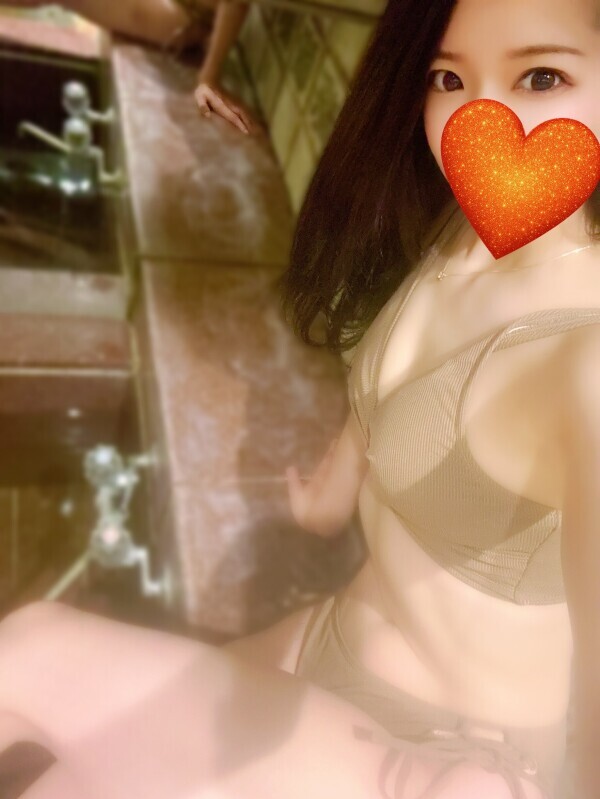 水着着てみちゃった??