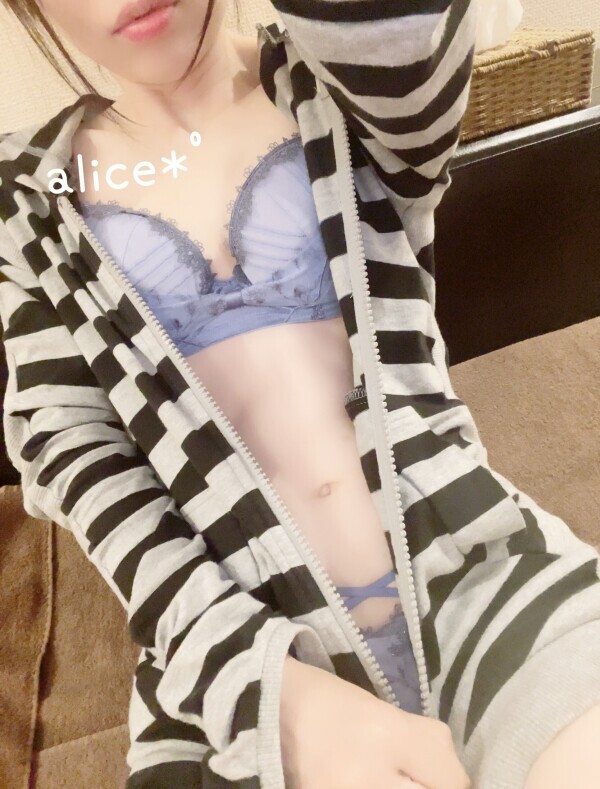 明日のフライトはルンルン♪