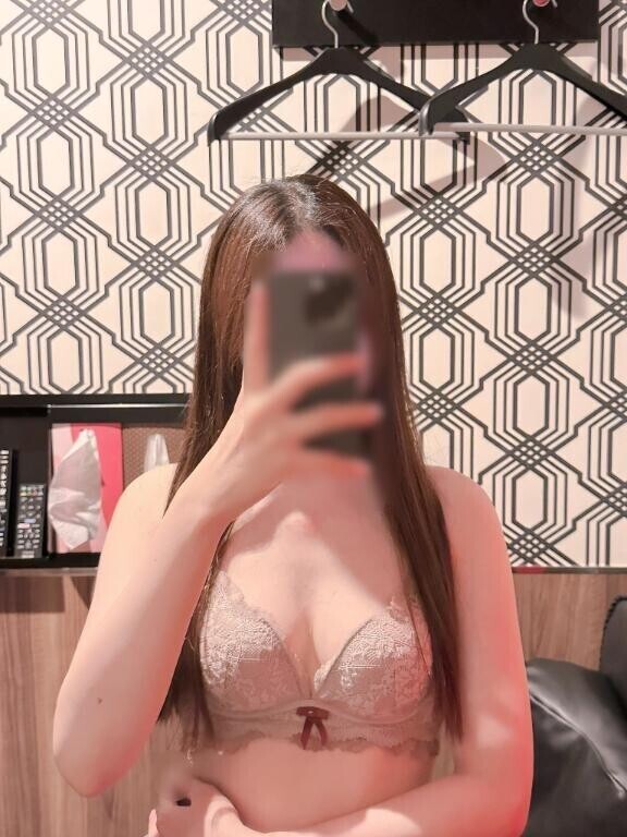 お誘いお待ちしてます?