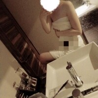 ホテルで?