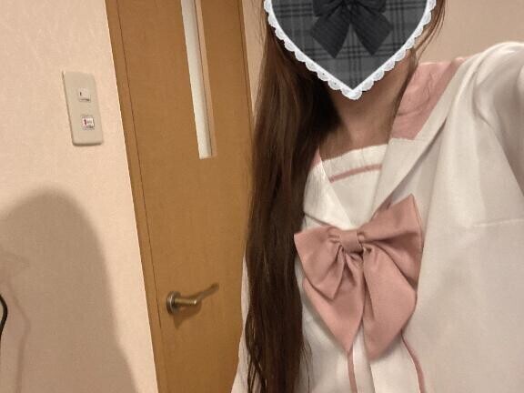 暑いからナカで休憩しよ？
