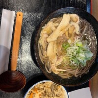 みな