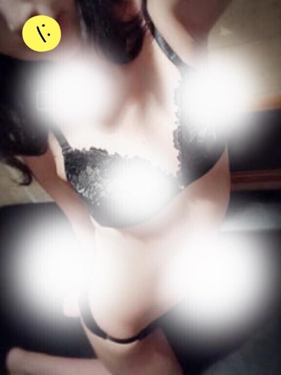 明日出勤します?