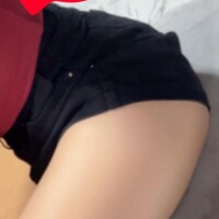 スベスベオンナいます?