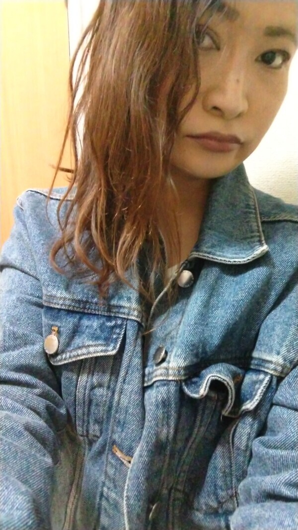 何してますか？
