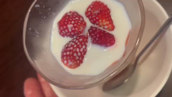 いちご杏仁