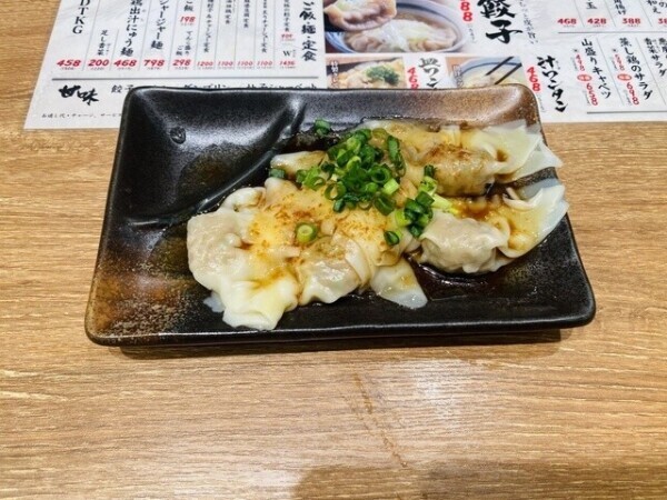 明日も出勤します(//∇//)