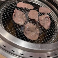 あきら