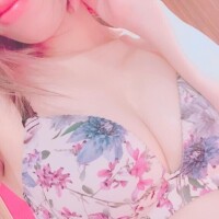 みい