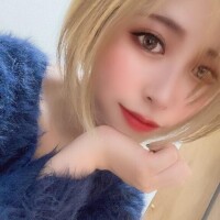 みい