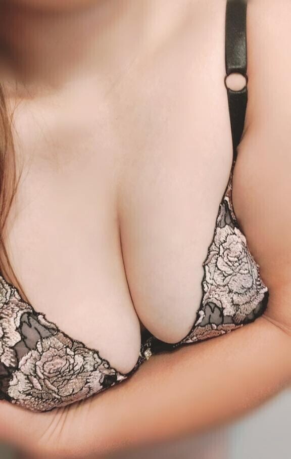 ゆあの、おっぱいって